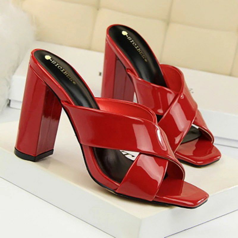 Sandal Hells Wanita / Sandal Kondangan Hak Terbaru Fashion / Sandal Hak