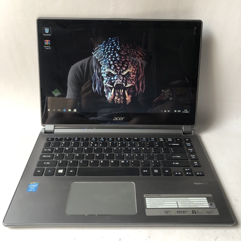 Laptop Design Editing - Acer Aspire V5-473G Touch - Core i5 Gen 4 - Ram 8GB