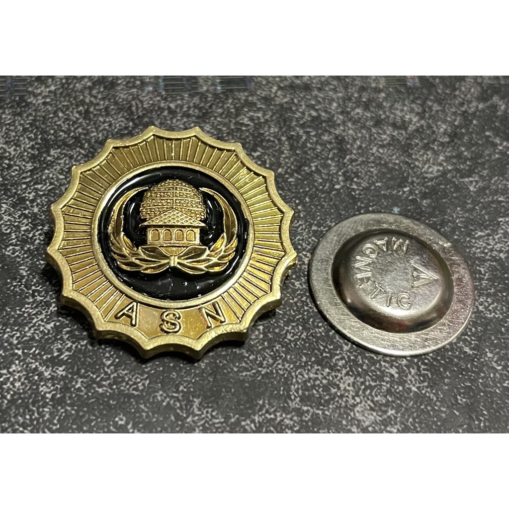 Pin Korpri PNS (Hitam) - Pin Korpri - Emblem Korpri ASN - Pin ASN