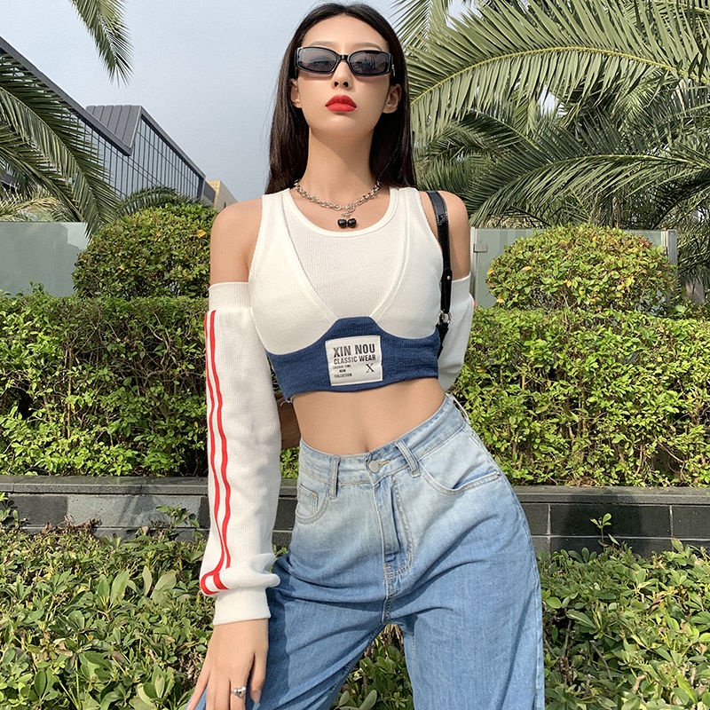 ✎∋Seri dekonstruksi Suhao Jennie yang sama dengan lengan pendek manis keren top hot girl pendek off-shoulder rajutan kaos lengan panjang