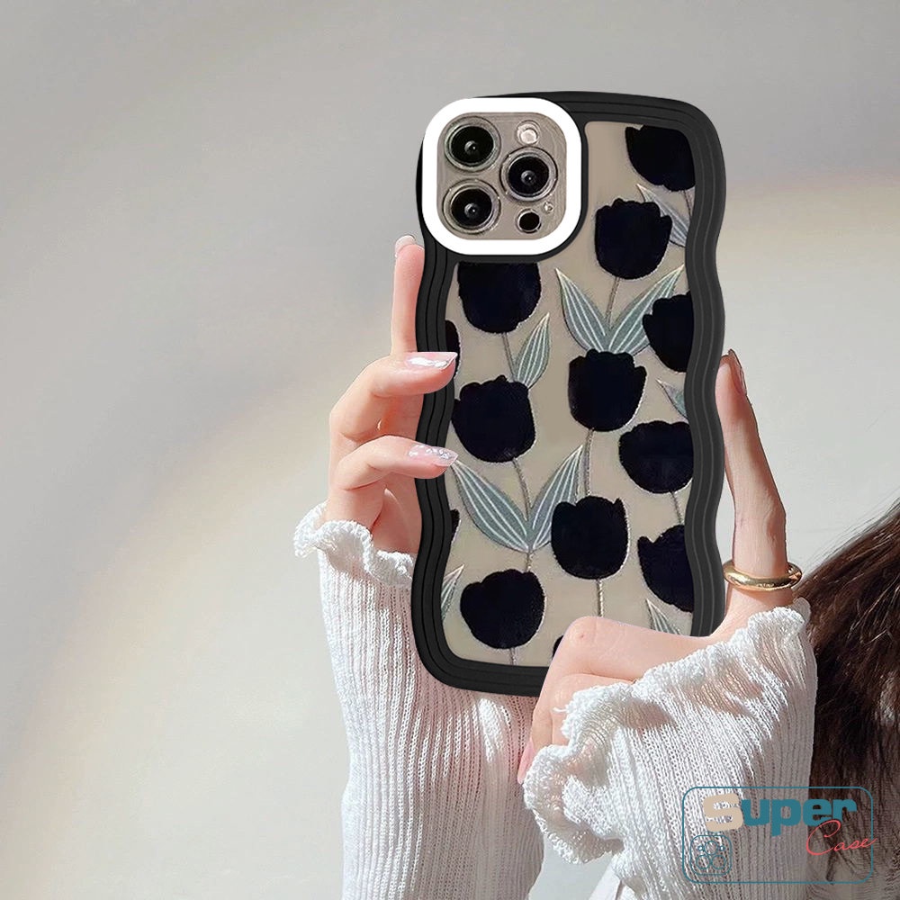 Casing Bunga Tulip Retro Untuk Realme C55 C33 C25 C30 C12 C11 C25s C25Y C35 C15 C21Y C20 8i 8 8Pro 9i 9 9Pro+C3 7i 5i 6i 5 7 C1 C20A Soft TPU Black Wavy Edge Case