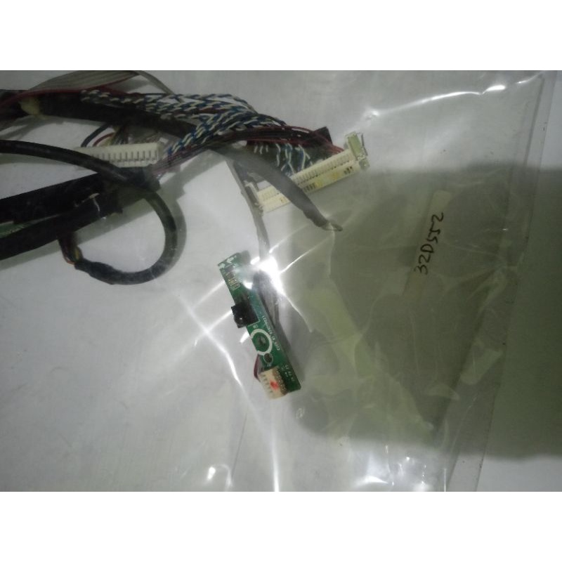 Ir SENSOR TV LED POLYTRON TYPE 32D552