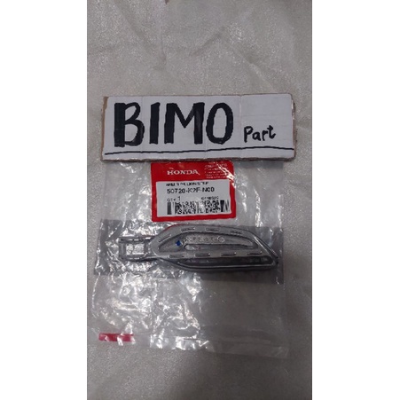 Footstep Kanan Scoopy 2021 K2F atau Pijakan Kaki Kanan Scoopy 2021 K2F - 50720K2FN00