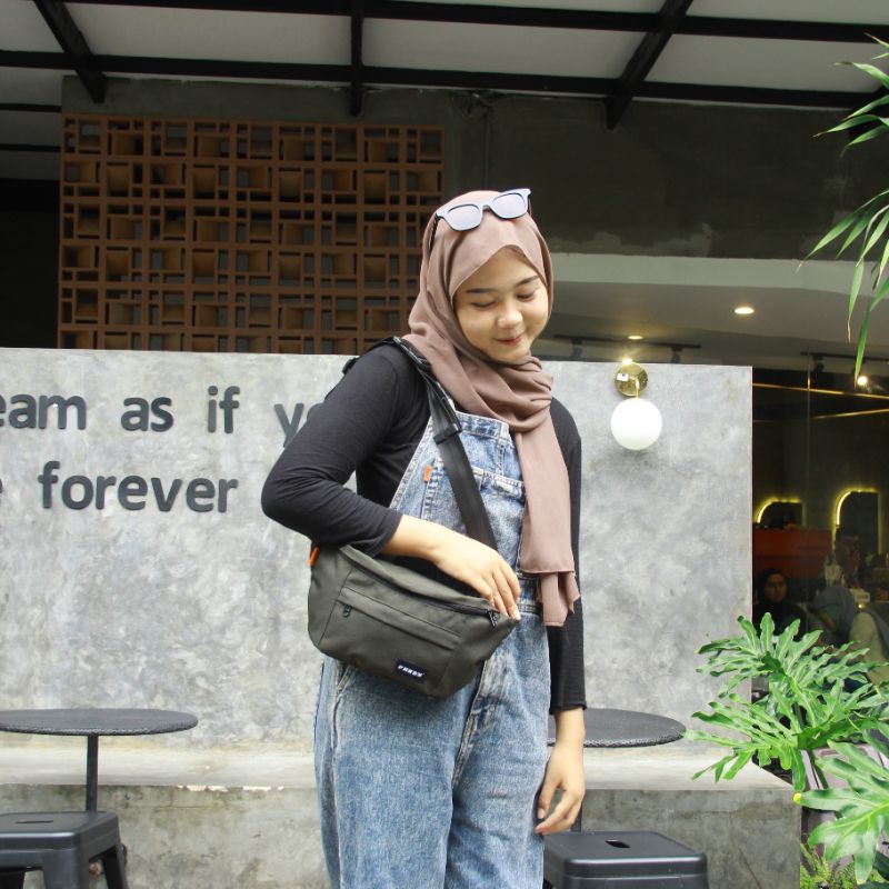 Waistbag pria wanita tas selempang Fansy Axelle