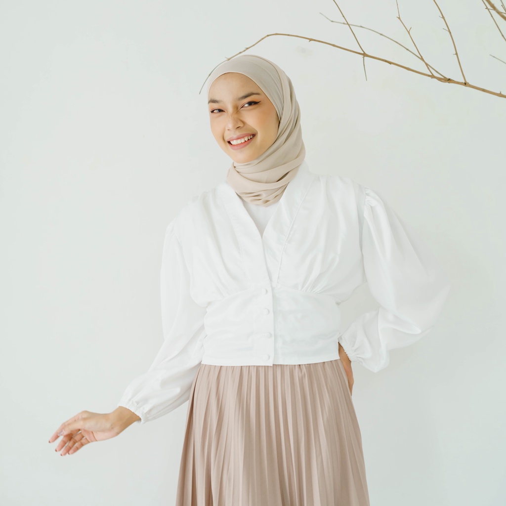 Meina Silk Top - Blouse Satin Crop Wanita Lengan Puff - Atasan Mewah Satin