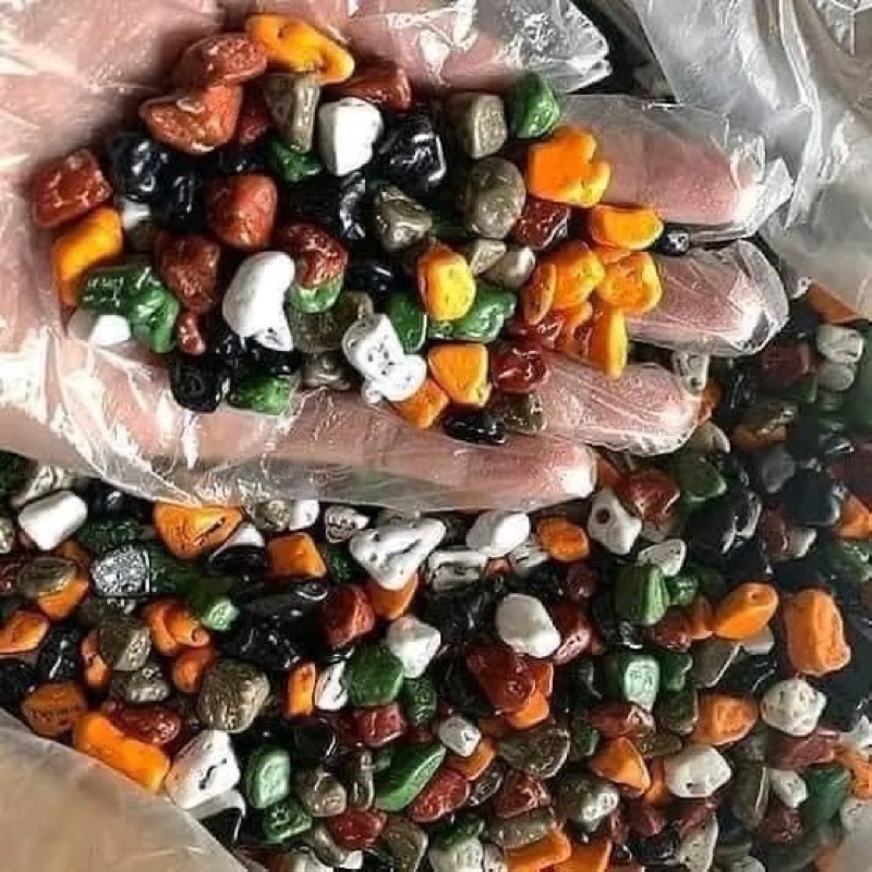 

Coklat Kerikil Turki 1 kg / Coklat Mirip Batu Hiasan