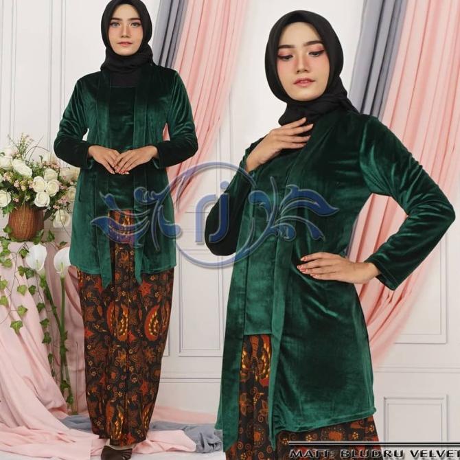 kebaya wanita Diskon Atasan Kebaya Kutu Baru Bludru Warna Hijau Botol - Kebaya