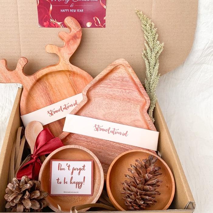 

TELAH HADIR Family series / hampers natal / kado natal / hadiah wedding / hadiah natal / kado wedding / hadiah ultah / hampers xmas / gift natal ✯ 868