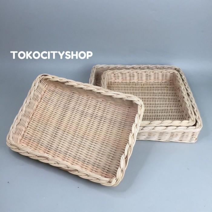 

Keranjang Rotan Kotak/ Nampan Rotan Seserahan / Nampan Kue 25Cm 30Cm 041