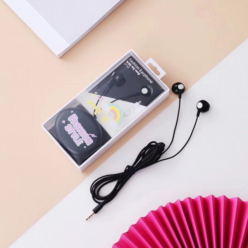 [ XY 40 ]Headset Earphone Karakter model Fashion style good quality / Earphone+ Wadah Earphone Lucu Unik Imut