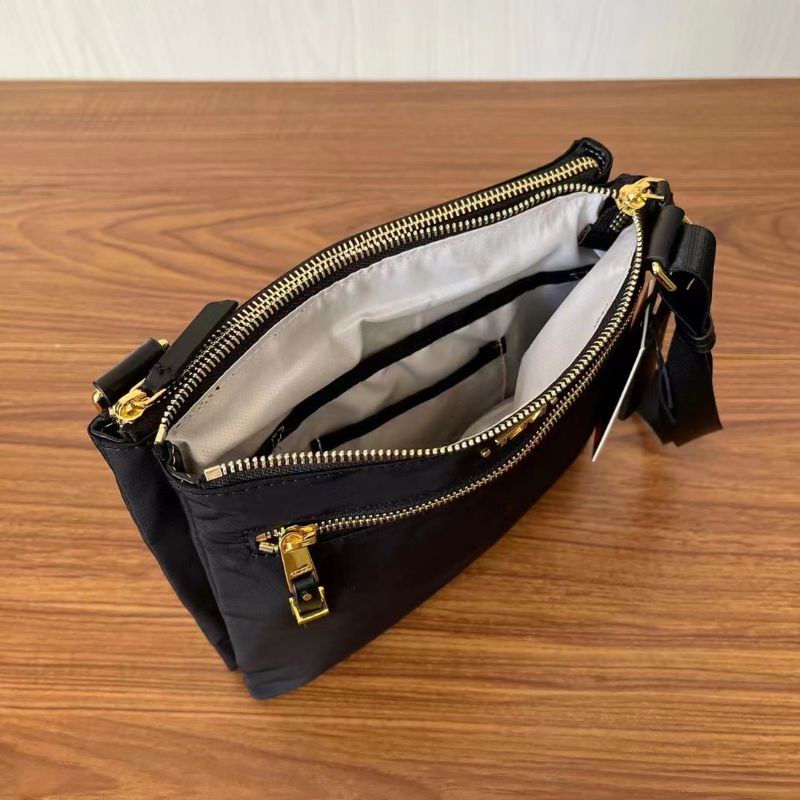 tas selempang tumi voyageur tula crossbody tas cewek nylon mirror p1shoes