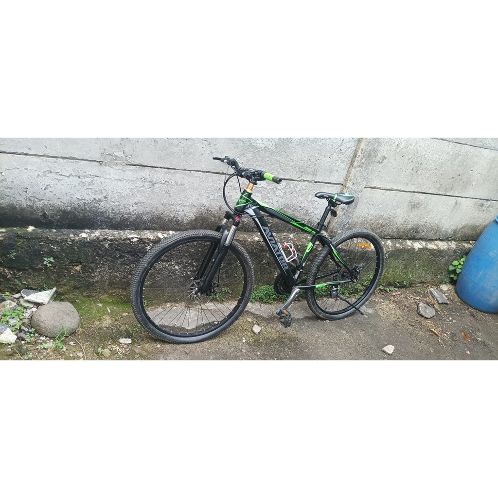 sepeda gunung aviator