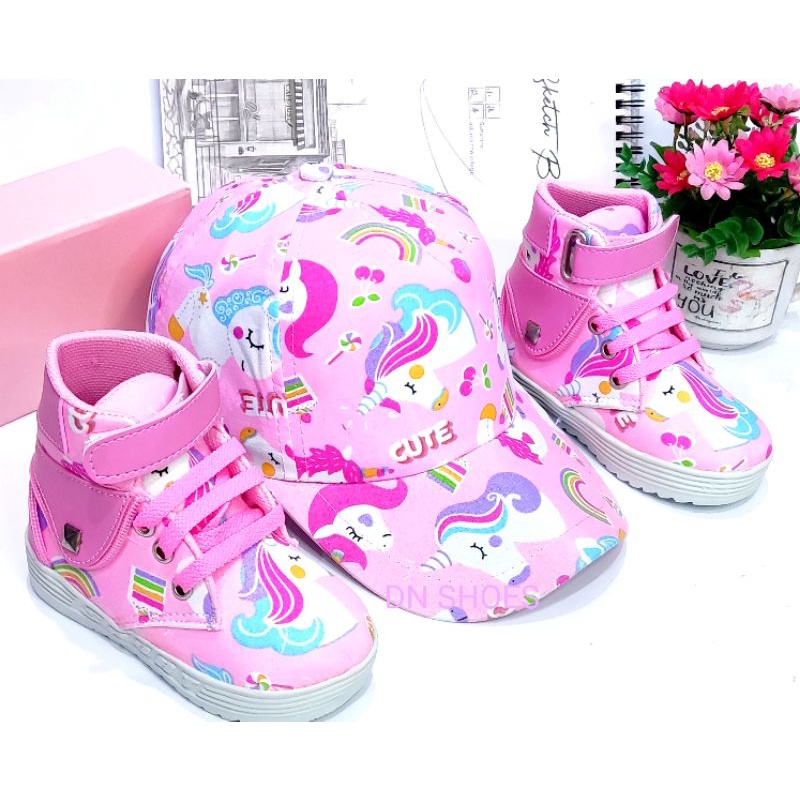 Paket Sepatu Anak Perempuan Paket Sepatu Boots Topi Anak Paket Boot Anak Perempuan Topi Pet Anak Perempuan Murah Lucu Karakter Unicorn Pink Cute