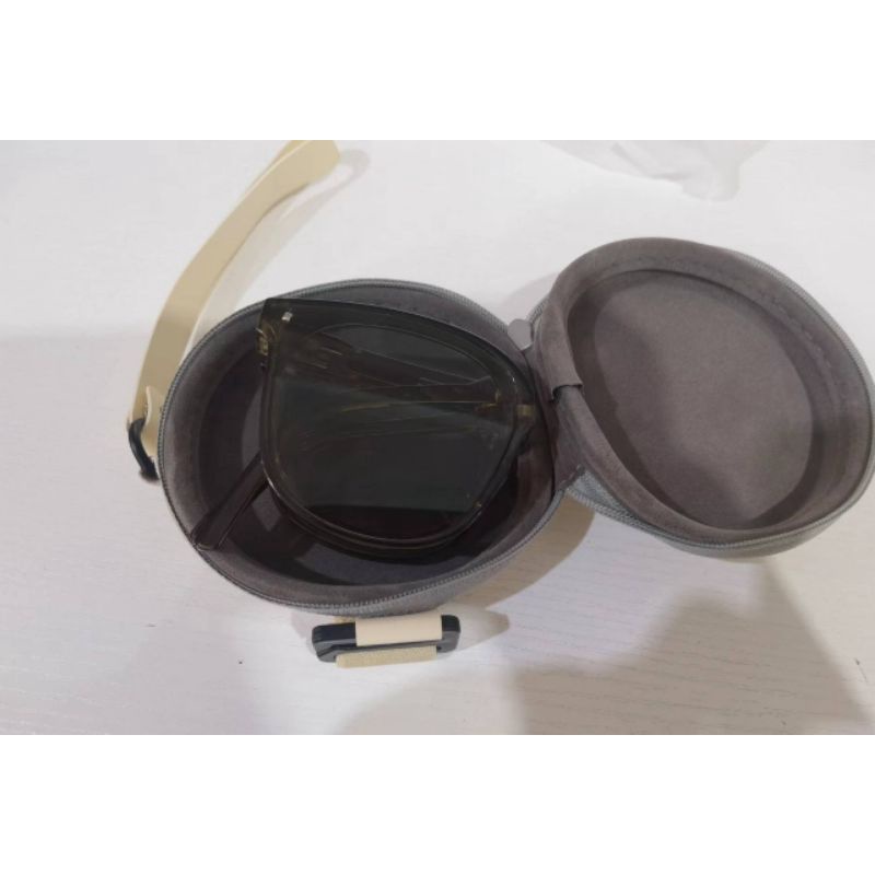 Kacamata Hitam Model Lipat Cewek Anti UV Outdoor