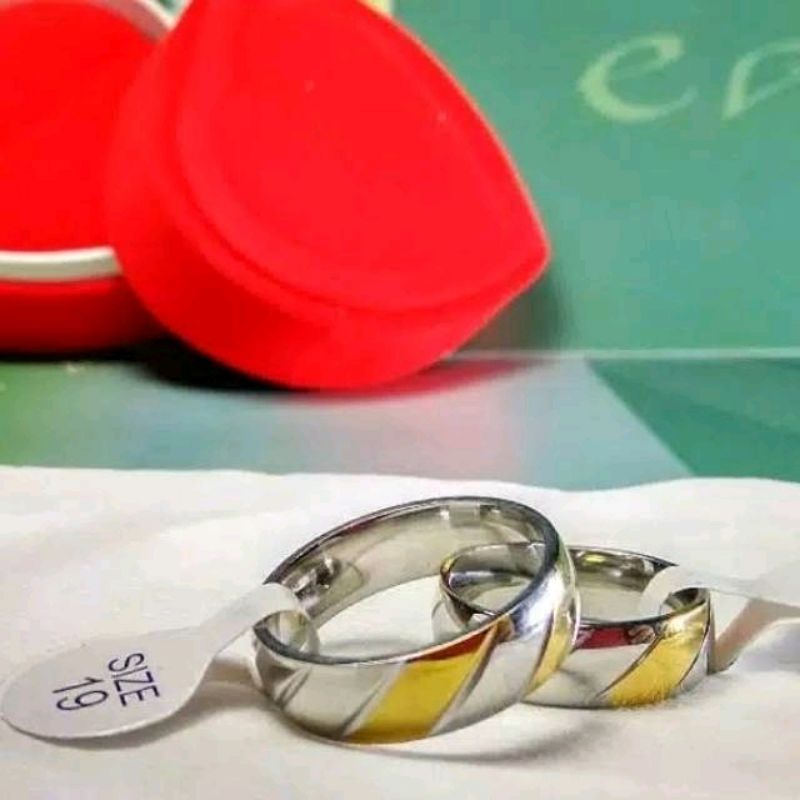 Cincin Titanium/Couple Kuning Putih Garis