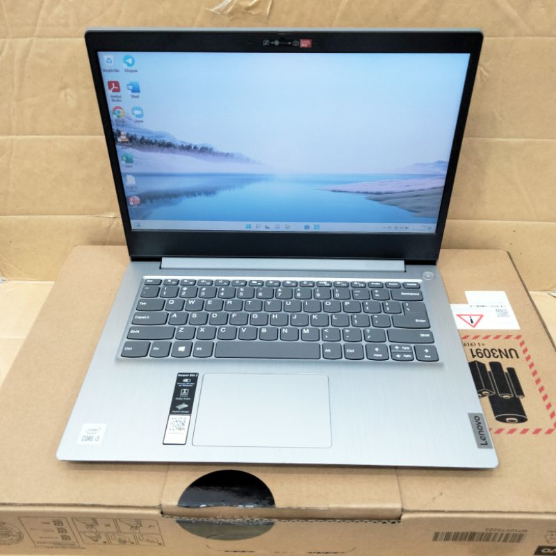 Laptop Lenovo Slim 3 Intel core i3-10110U RAM 4 GB SSD 256GB GARANSI RESMI 20 BULAN