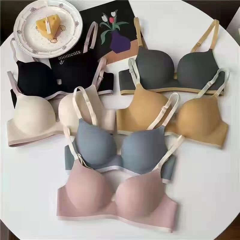 MOGYMOGY BRA555 Bra Push Up Invisible Bra Dalam Wanita