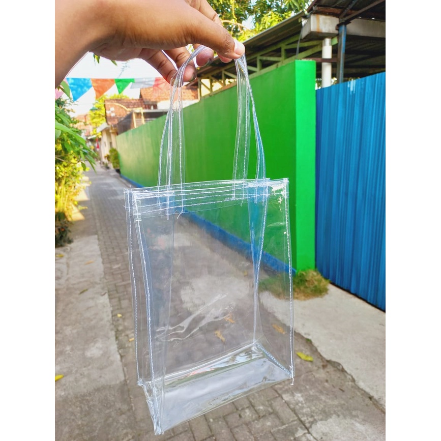 

25x30x13 Tas Parcel Lebaran / Tas Parcel Imlek Polos / Hampers Imlek Murah / Tas Mika Imlek / Tas PVC Imlek