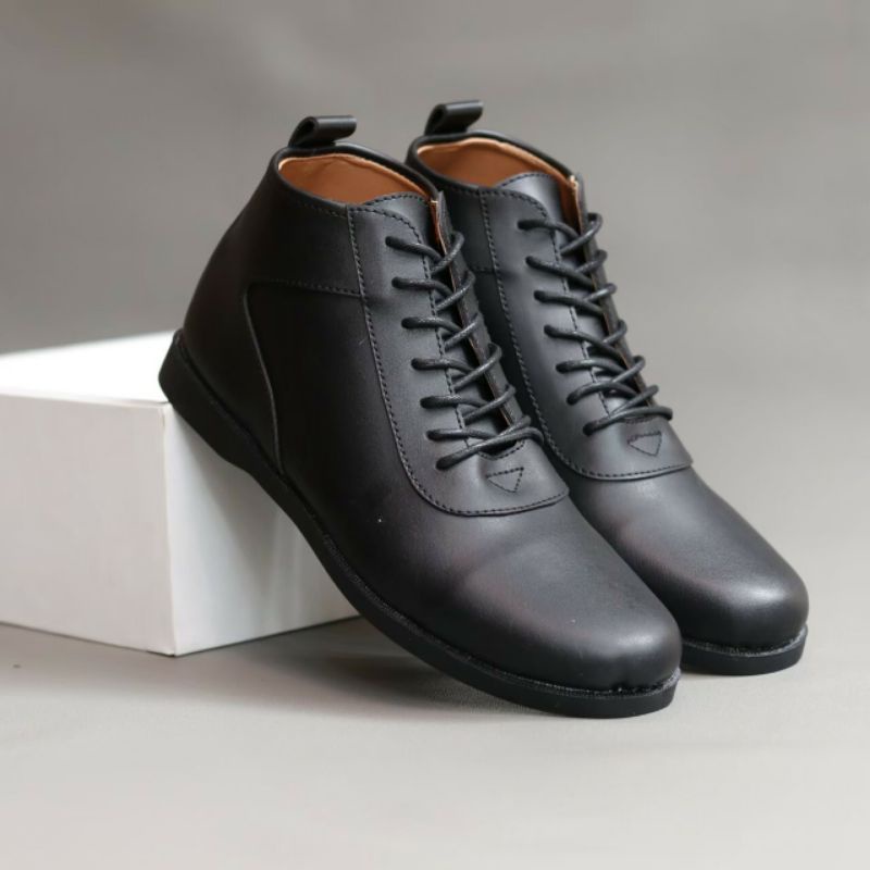 Sepatu Boots Pria Boot Klasik Touring Biker Kasual Semi Formal Kerja Kuliah