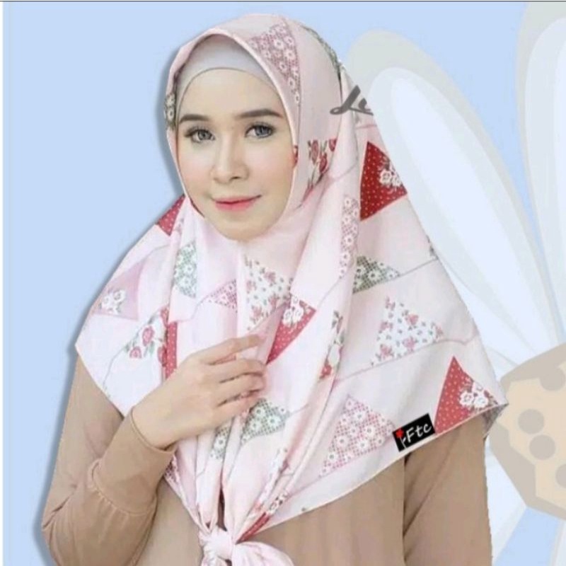 CUCI GUDANG HABIS HABISAN Hijab Segiempat Maxmara Premium