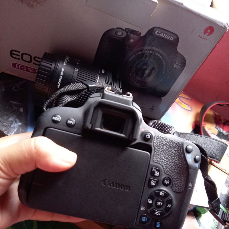 Kamera Cenon 800D secon