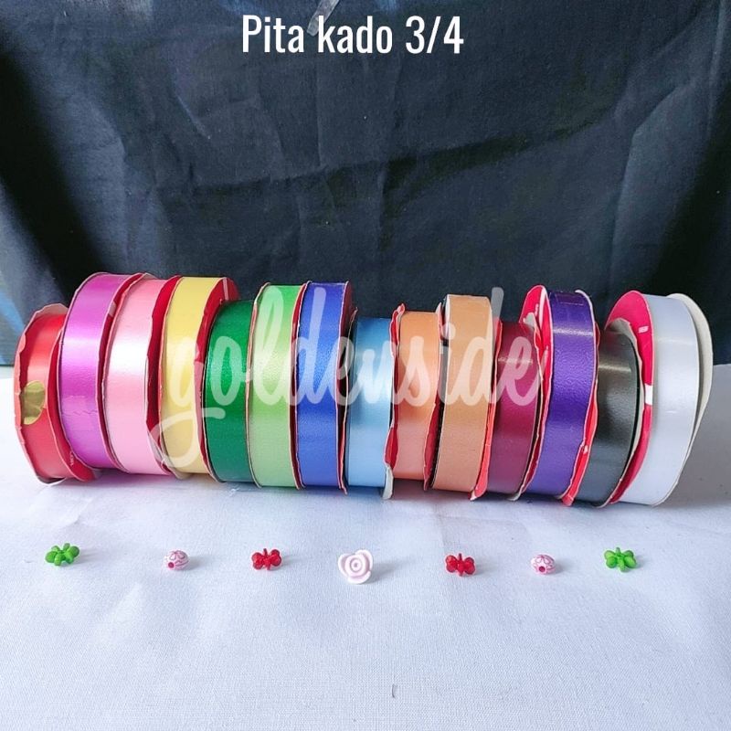 Pita kado / pita kertas/ pita jepang/ pita plastik 3/4&quot; atau 2cm per roll