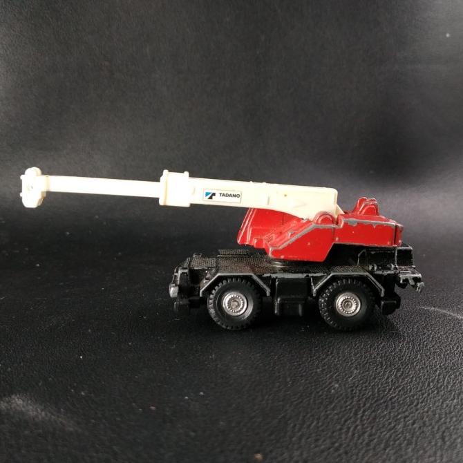 Tomica No 2 Tadano Rough Terrain Crane