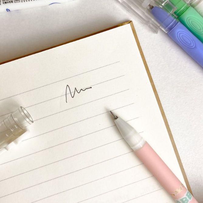 

Kirim LANGSUNG Pulpen Odemei Isi 12 Pcs Bisa Di Hapus Pen Pena Gel Bisa Di Hapus Stationery Lucu Unik Kado Viral ,,