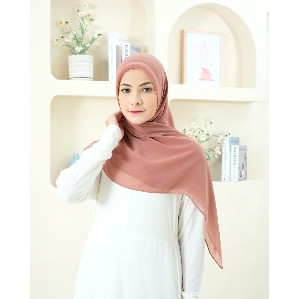 HIJAB SEGI EMPAT 𝐕𝐎𝐀𝐋 𝐏𝐀𝐑𝐈𝐒 𝐉𝐀𝐇𝐈𝐓 𝐓𝐄𝐏𝐈 SUPER PREMIUM