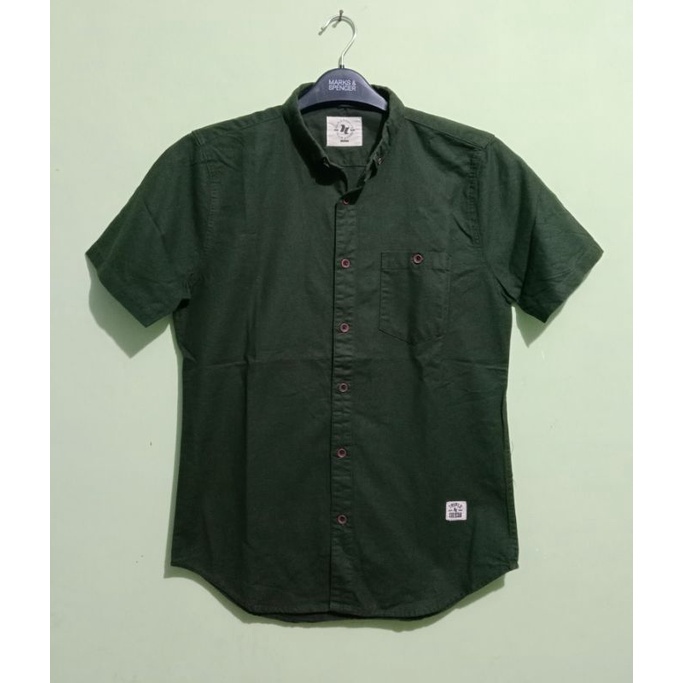Triple eight preloved kemeja pria Slim fit