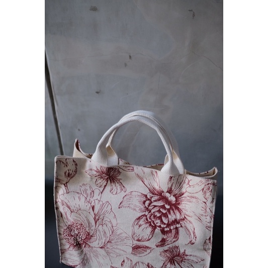 (READYSTOCK) TOILE DE JOUY PATTERNED TOTEBAG Canvass 30x14x25 cm // Tas Kanvas // Hampers bag