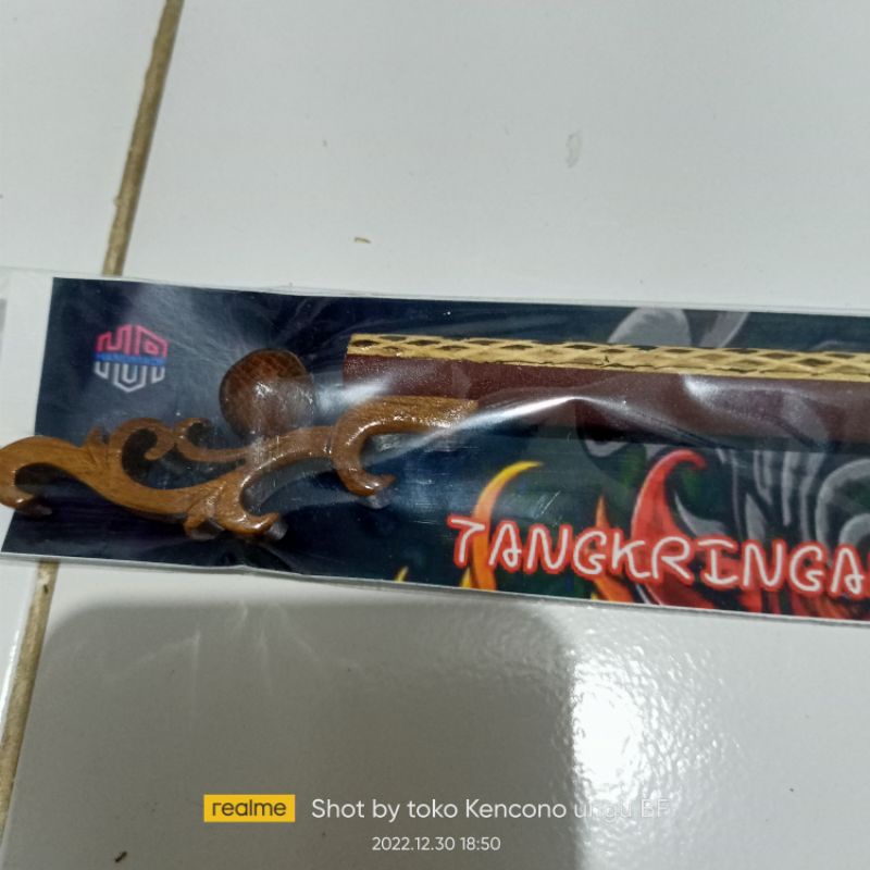 tangringan ukir sisik amplas kicauan untuk sangkar Lovebird