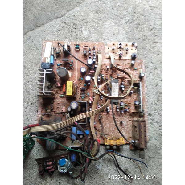 mesin tv Polytron minimax 14/21 inc