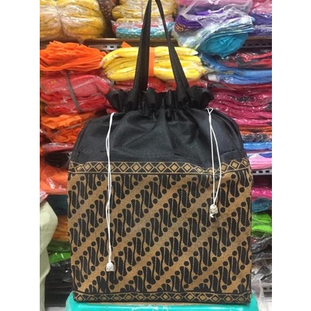 

Big Sales HARGA LUSIN ISI 12 BIJI- SERUT BATIK PARANG HITAM 22x22 COD12