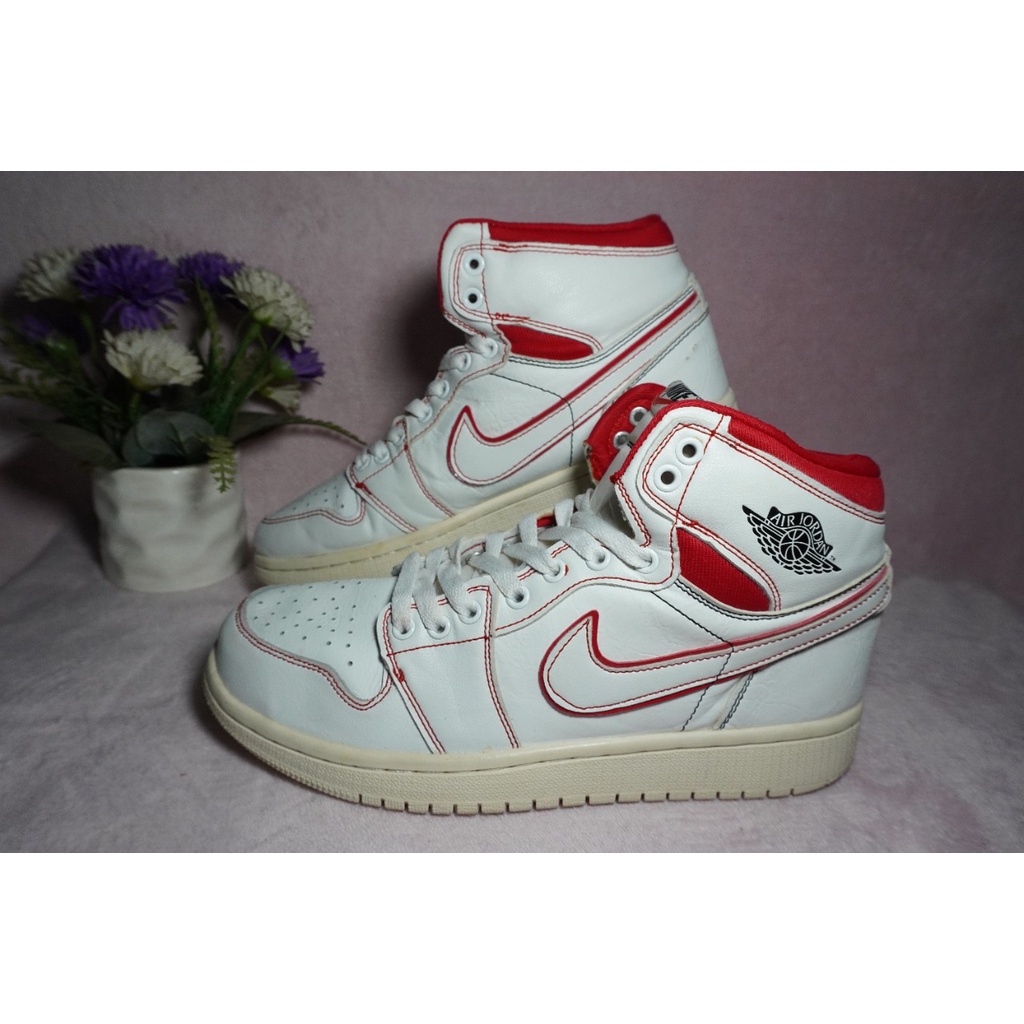 Sepatu Nike Air Jordan 1 Retro High OG Phantom Sail-Red University