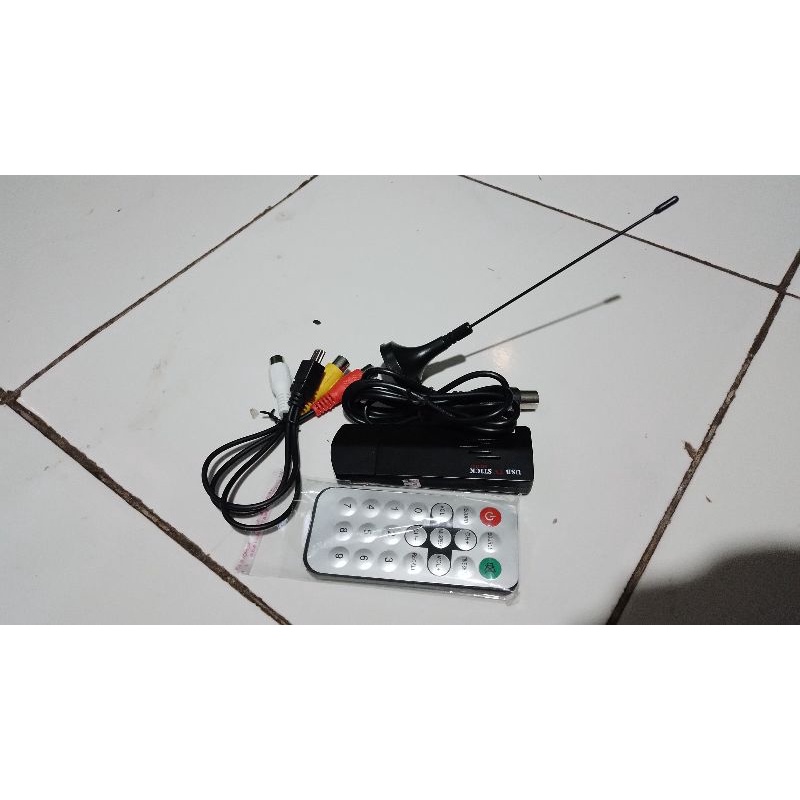 usb tv tuner gadmei bekas sperti baru