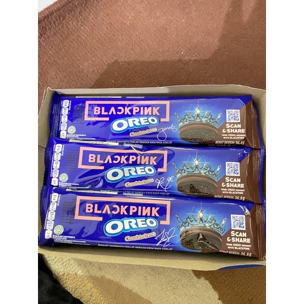 

OREO BLACKPINK LIMITED EDITION BIRU