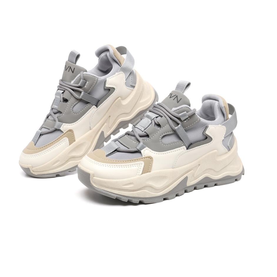 Paling Diminati PVN Jungkook Sepatu Sneakers Wanita Sport Shoes Krem 129