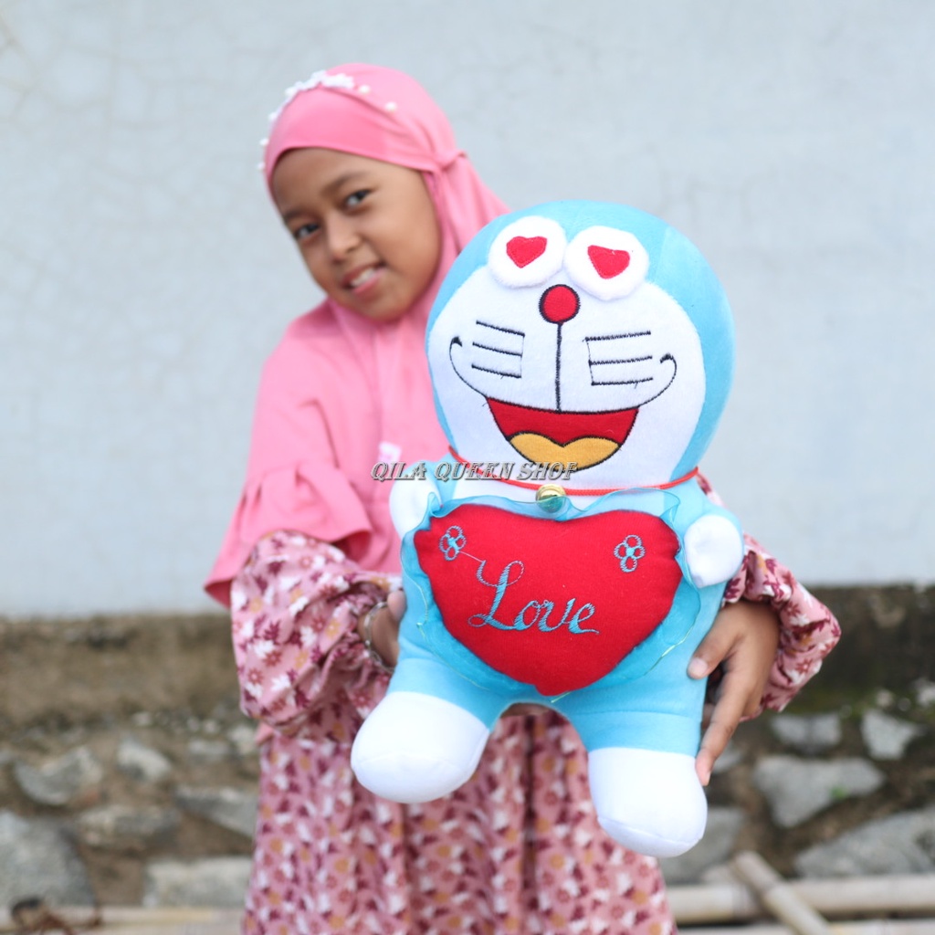 Boneka doraemon mata love M MURAH