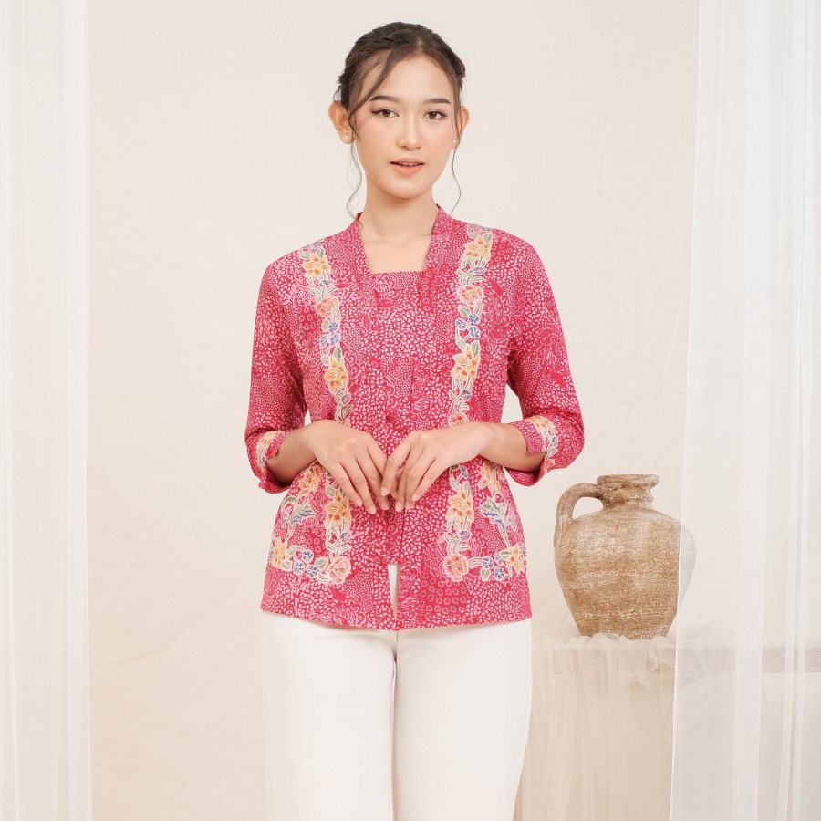 Kebaya Encim Batik Tanahan Lengan 7/8 Meradelima Katun Pink Merah