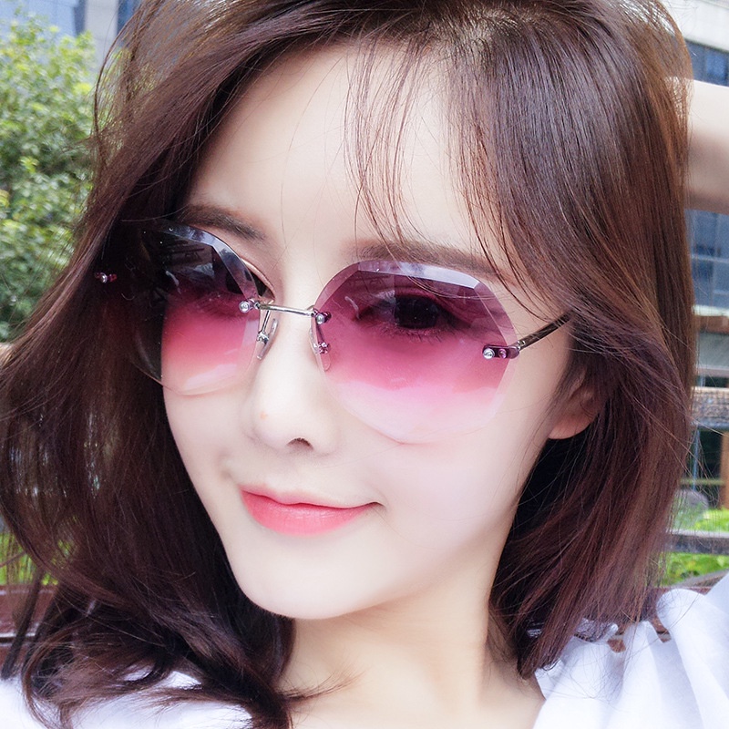 (YUZHU) Korea Fashion Tanpa Bingkai Kacamata Poligonal Wanita Oversized Frame Gradient Sunglasses