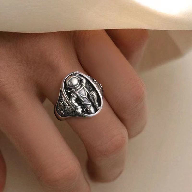 Retro Astronot Bulan Cincin Pria Trendi Hip Hop Pembukaan Cincin Pasangan Yang Dapat Disesuaikan
