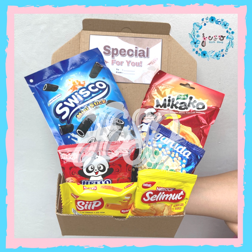 

JESO (Baby Mix)Mini Snack Box Set Hampers / Snack Ulang Tahun / Gift Box / Hadiah Anniversary / Kado Unik / Hadiah Wisuda / Hadiah Natal / Tanda Sayang / Merry Christmas / Birthday / Semprotulation / Hari Ibu / Anniv / Congraduation / Graduation