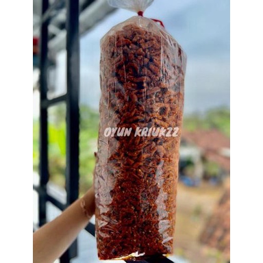 

QH USUS AYAM CRISPY PEDAS DAUN JERUK 1 BAL ISI 2 KG USUS AYAM CRISPY PEDAS USUS KRISPI KRISPY