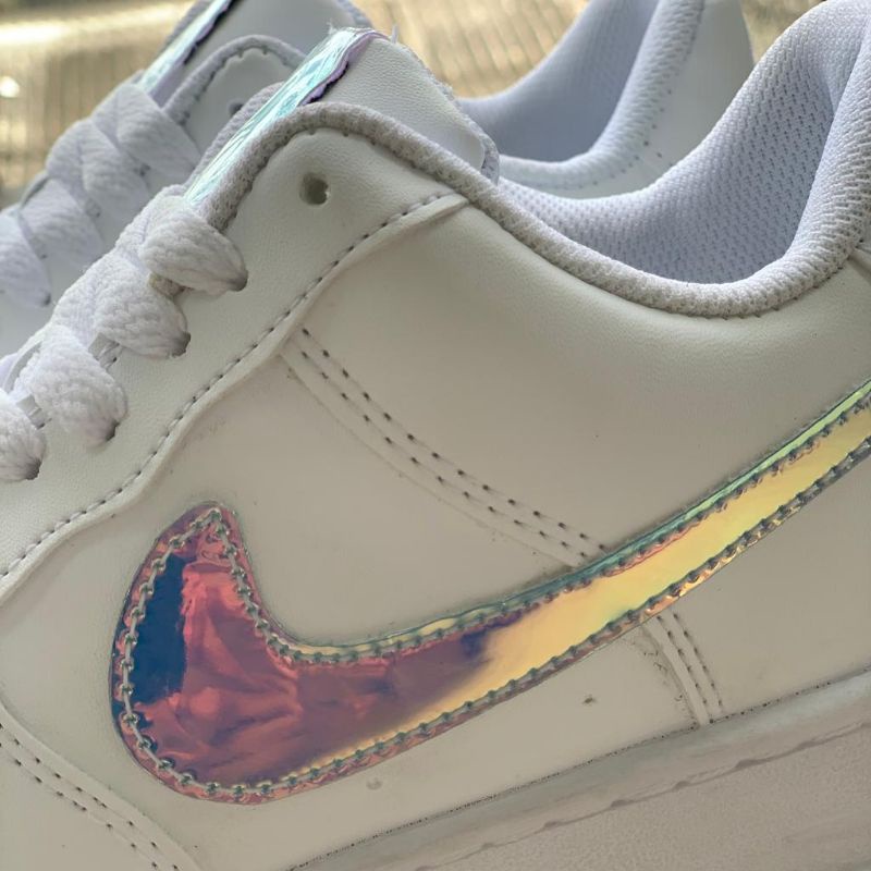 PREMIUM IMPORT NK3 A1R FORC3 1 ONE LV8 MID LOW WHITE HOLOGRAM PUTIH SEPATU PUTIH WANITA DAN PRIA SNEAKERS KEREN TERBARU CASUAL SEPATU PENDEK