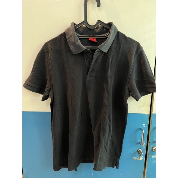 kaos polo hitam s.oliver