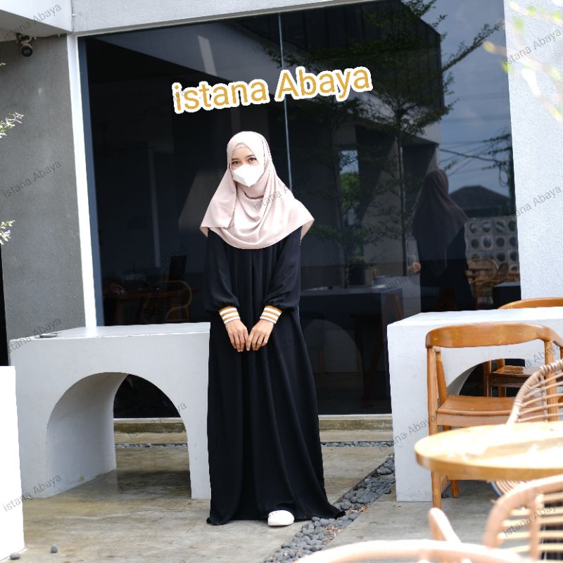 Terbaru dan terkeren abaya Tgn Karet Jaket(Wudhu friendly) bnr2 Cantik bgt begitu elegan terbaru dari istana abaya! kekinian