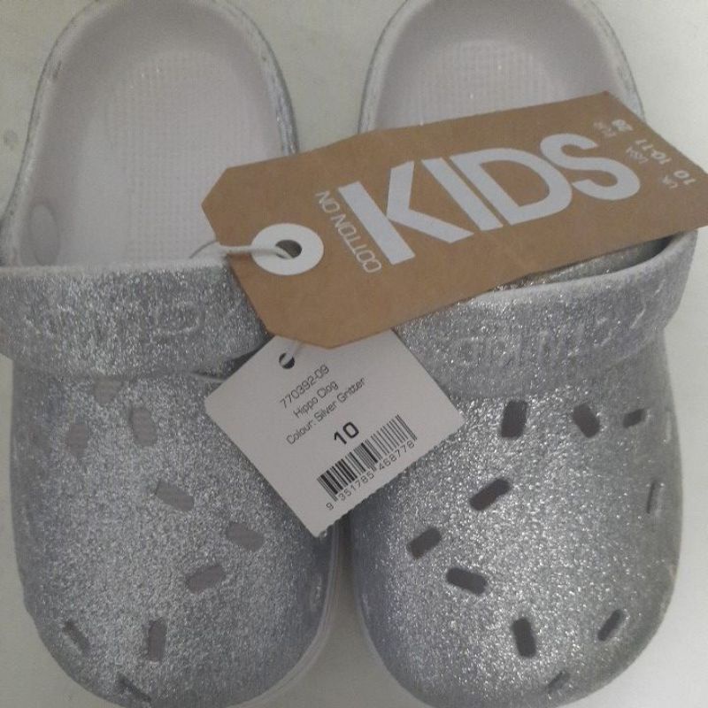 sandal sepatu karet anak CottonOn Kids