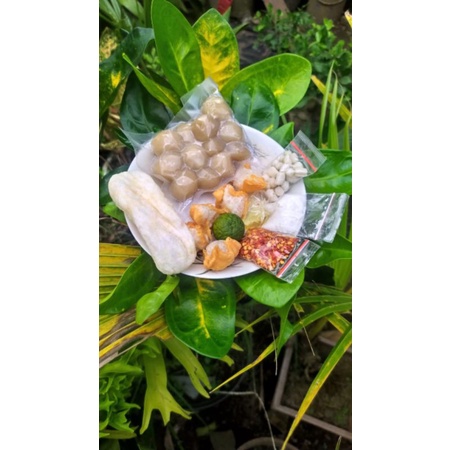 

boci bakso aci isi daging ayam suwir enak