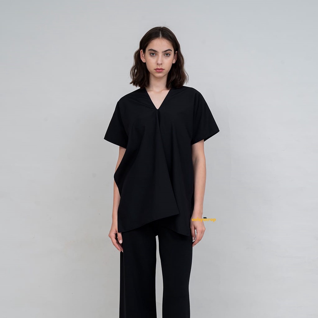 Atasan Blouse V Neck | Cringkle Airflow